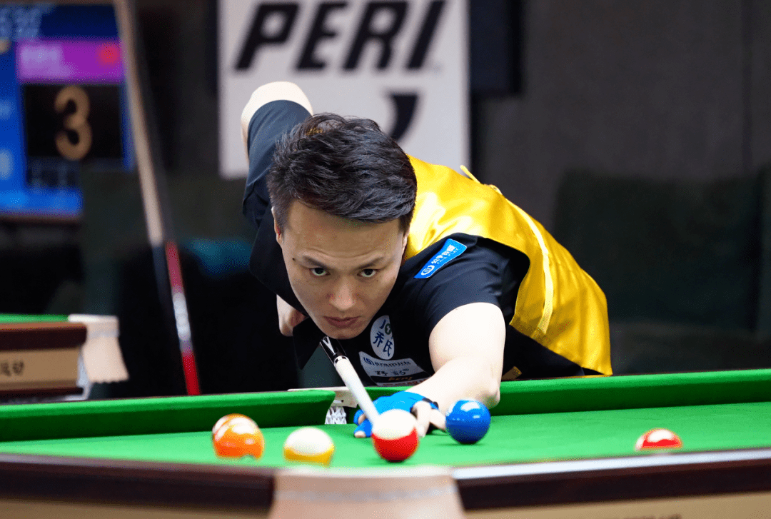 球迷反复提 球迷反复提