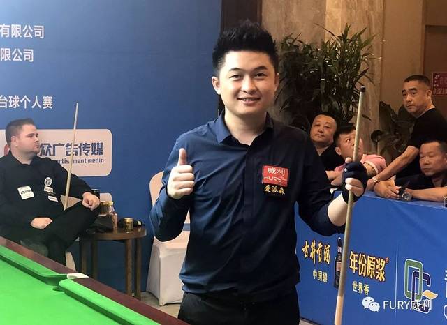 杯对决中 杯对决中